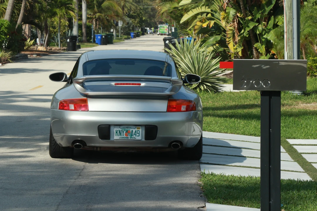 1999 Porsche 996 Carrera - Image 15 of 23