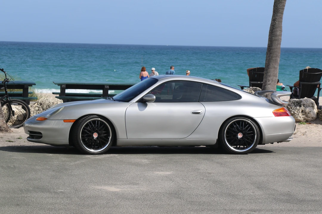 1999 Porsche 996 Carrera - Image 7 of 23