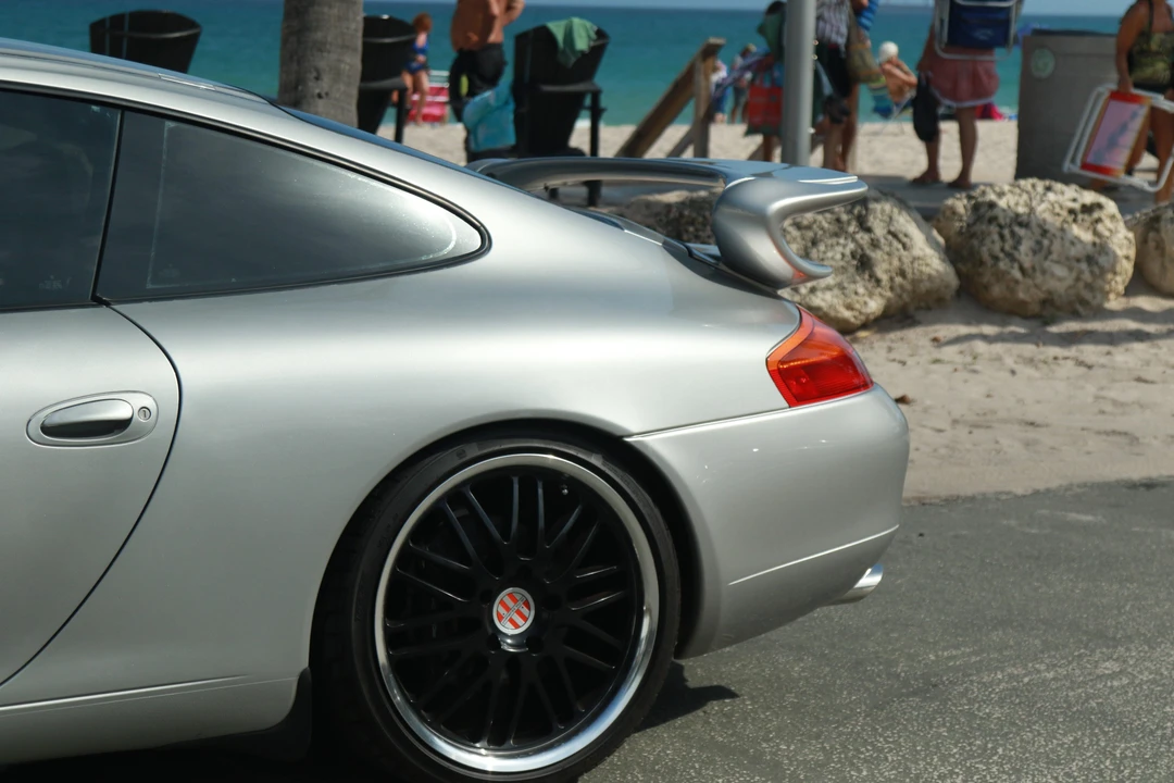 1999 Porsche 996 Carrera - Image 21 of 23