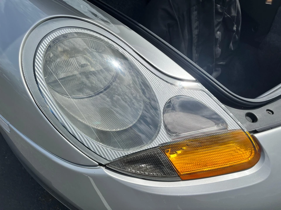 1999 Porsche 996 Carrera - Image 10 of 31