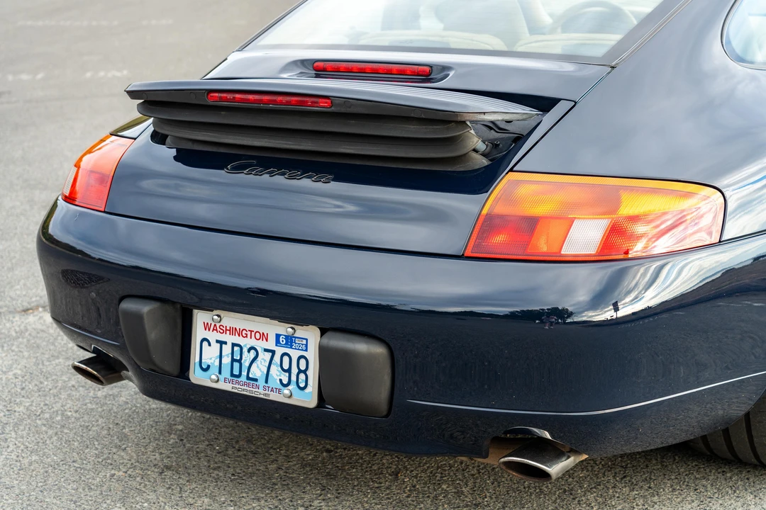 1999 Porsche 996 Carrera - Image 25 of 31