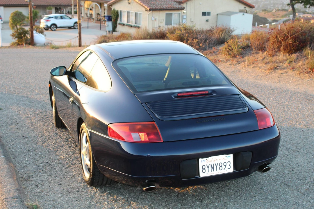 1999 Porsche 996 Carrera - Image 25 of 31