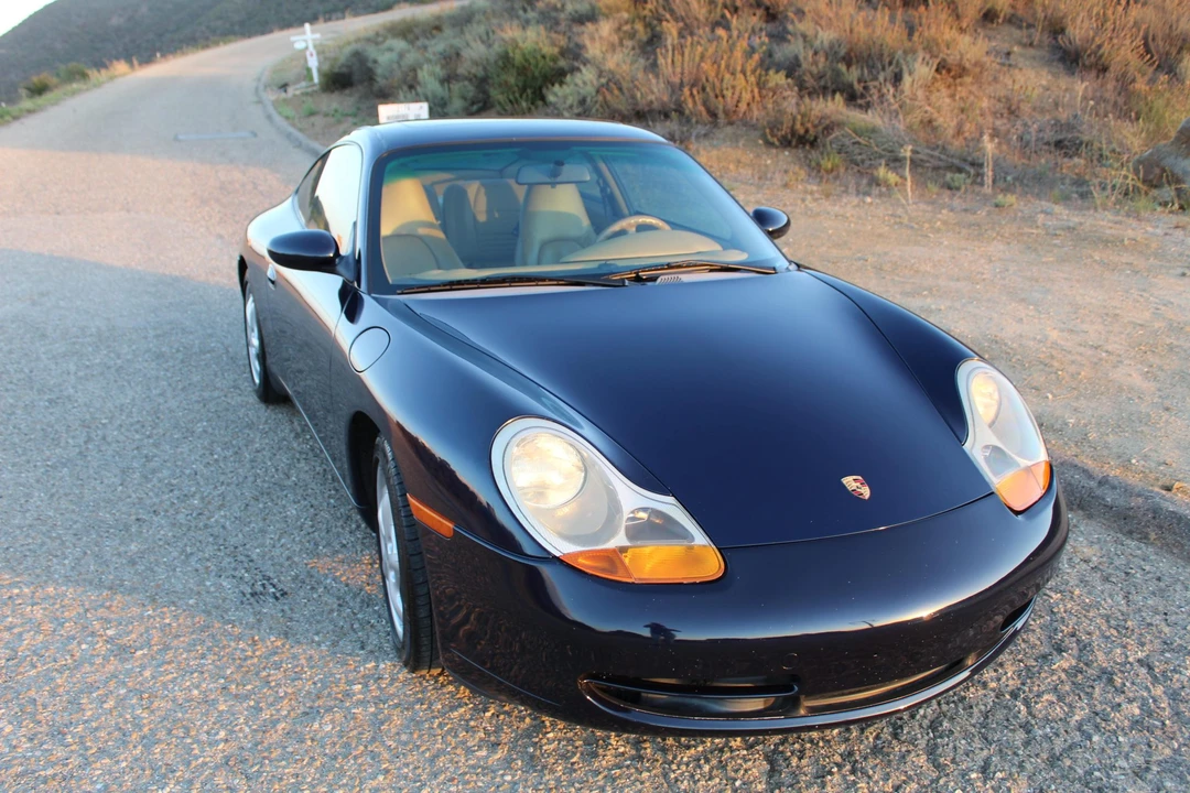 1999 Porsche 996 Carrera - Image 13 of 31