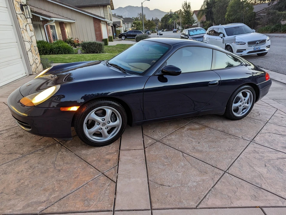 1999 Porsche 996 Carrera - Image 29 of 31