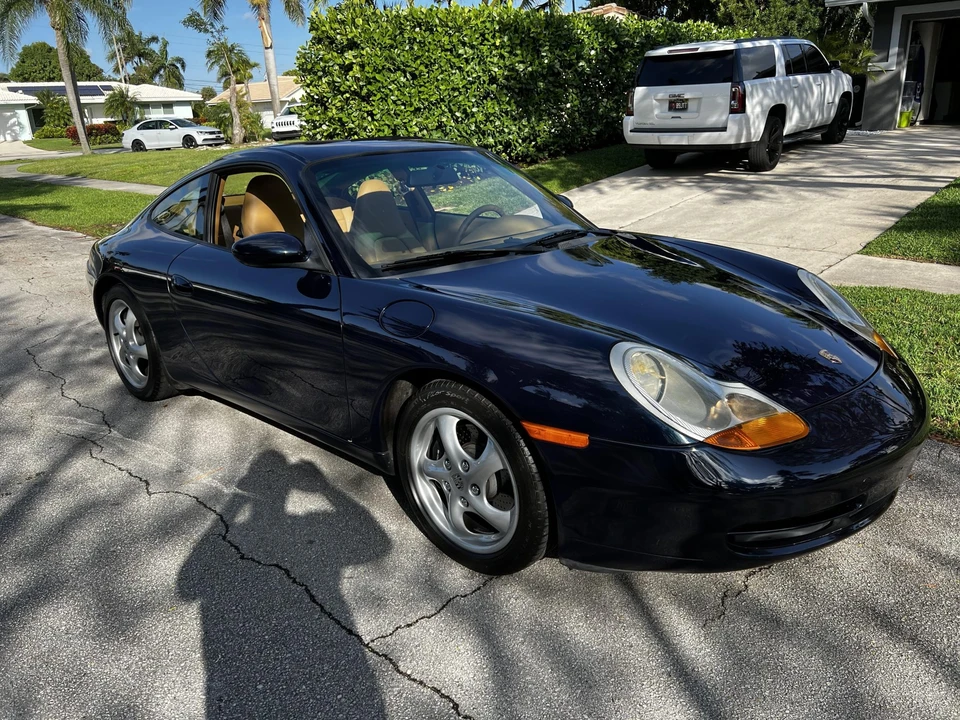 1999 Porsche 996 Carrera - Image 11 of 31