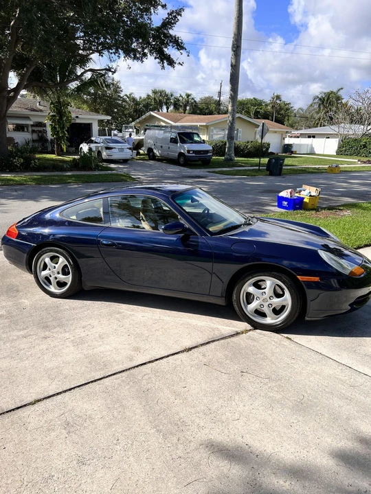 1999 Porsche 996 Carrera - Image 19 of 31