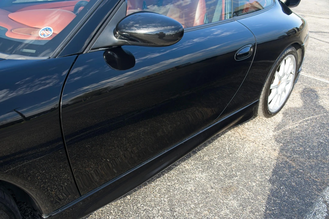 1999 Porsche 996 Carrera - Image 27 of 31