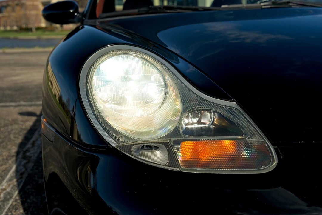 1999 Porsche 996 Carrera - Image 18 of 31