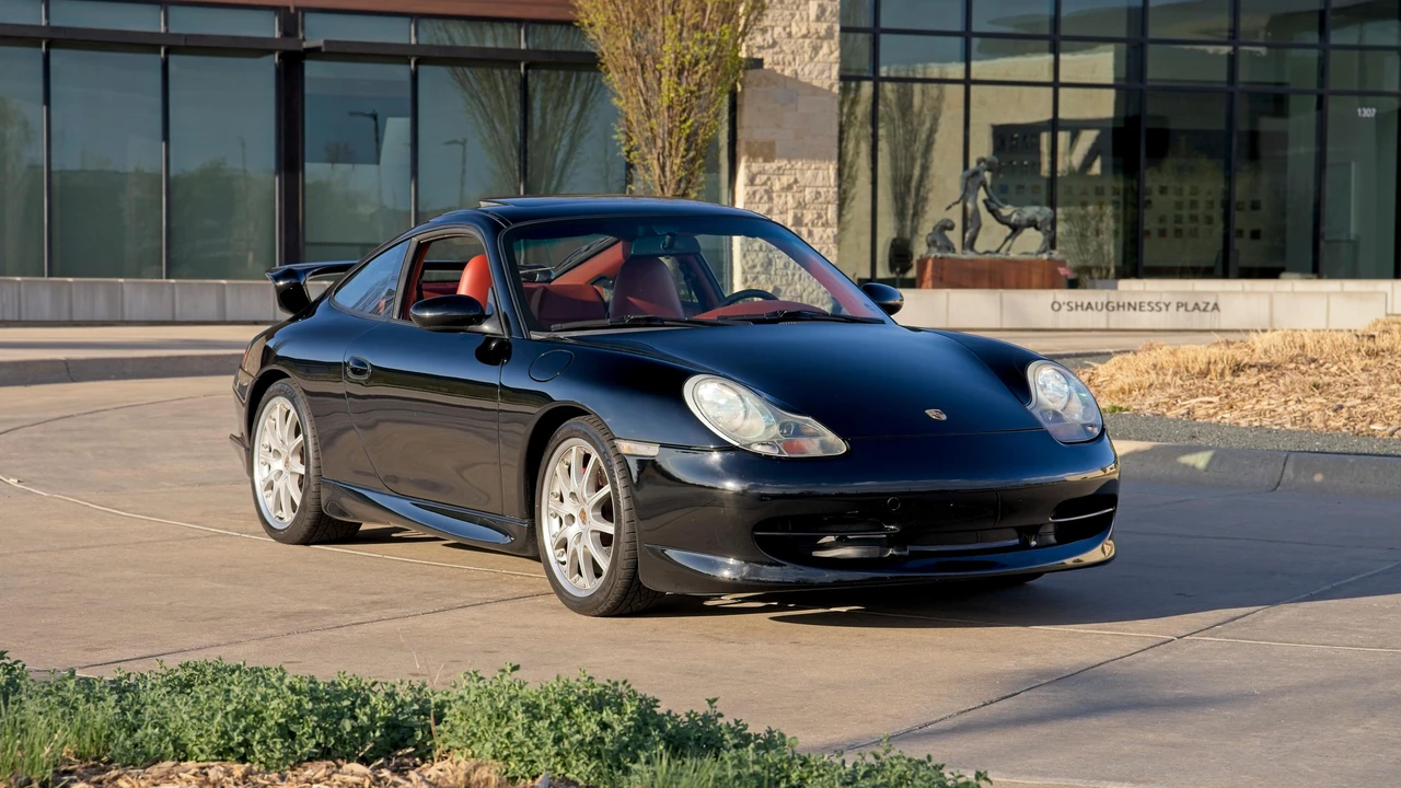 1999 Porsche 996 Carrera - Image 16 of 31