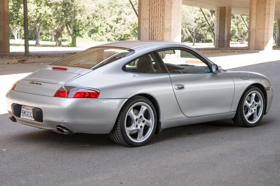 1999 Porsche 996 Carrera - Image 5 of 31