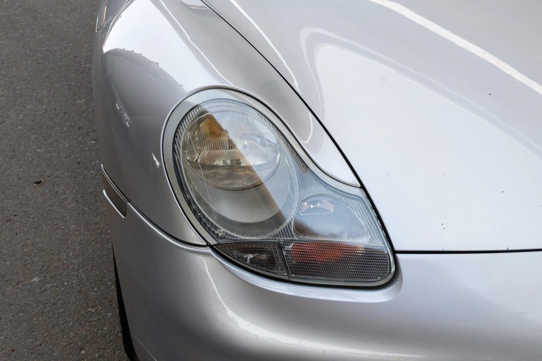 1999 Porsche 996 Carrera - Image 13 of 31