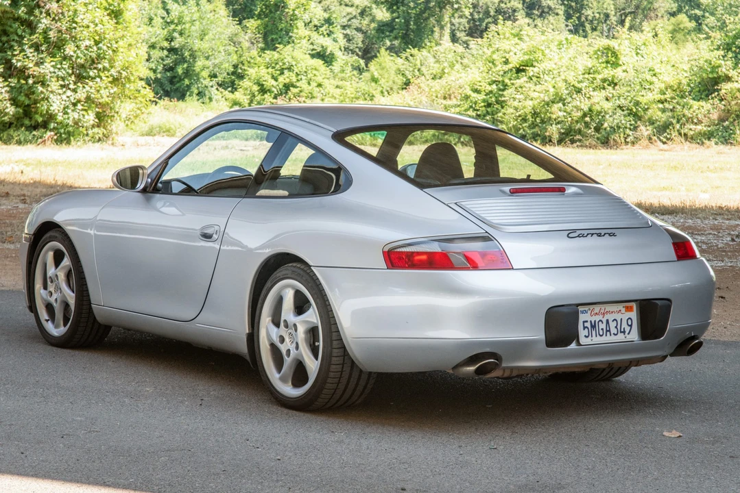 1999 Porsche 996 Carrera - Image 7 of 31