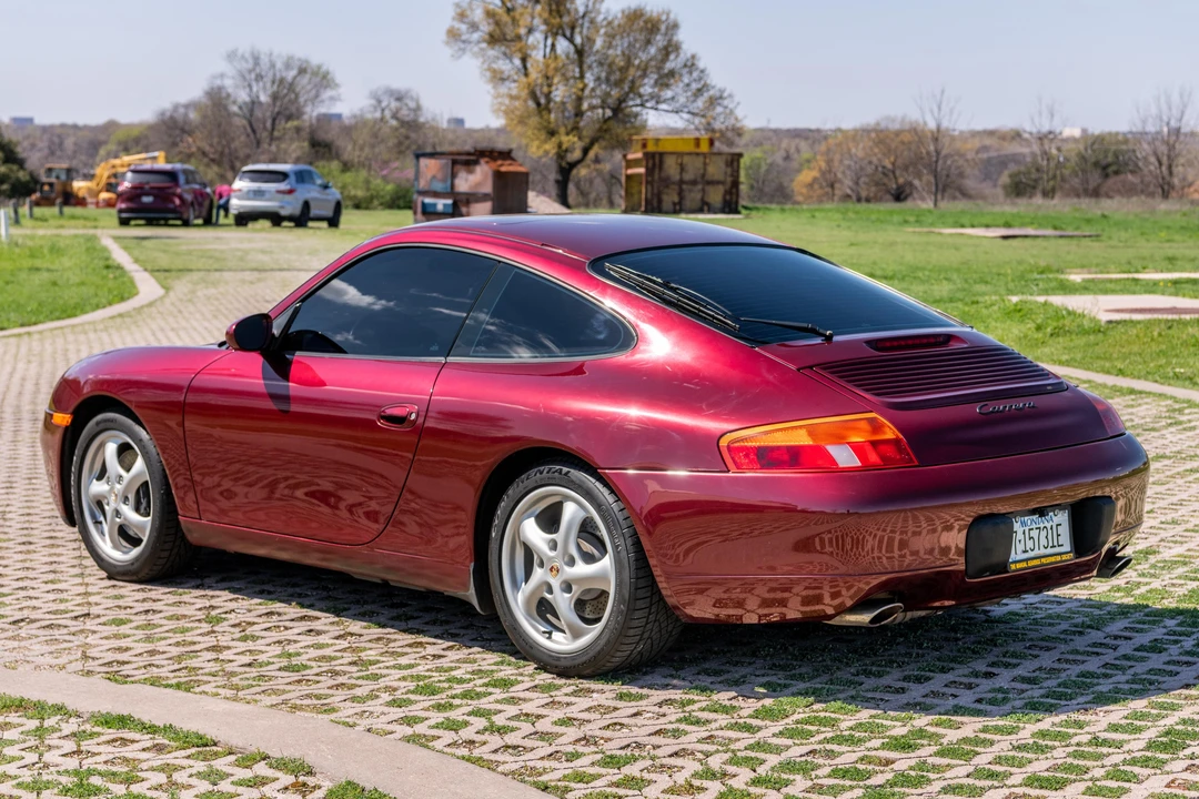1999 Porsche 996 Carrera - Image 9 of 31