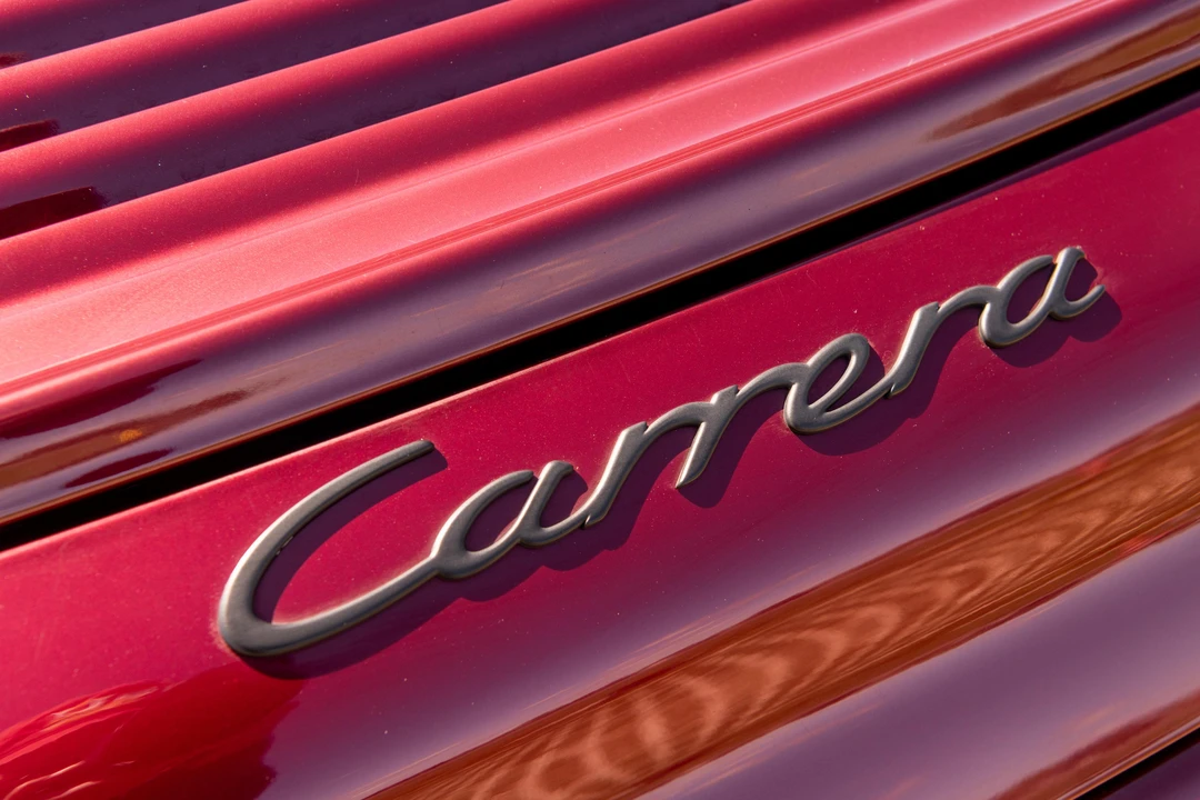 1999 Porsche 996 Carrera - Image 22 of 31