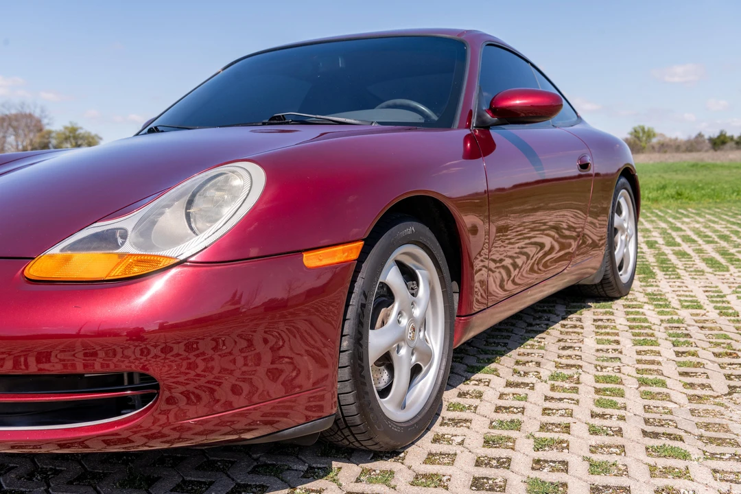 1999 Porsche 996 Carrera - Image 16 of 31