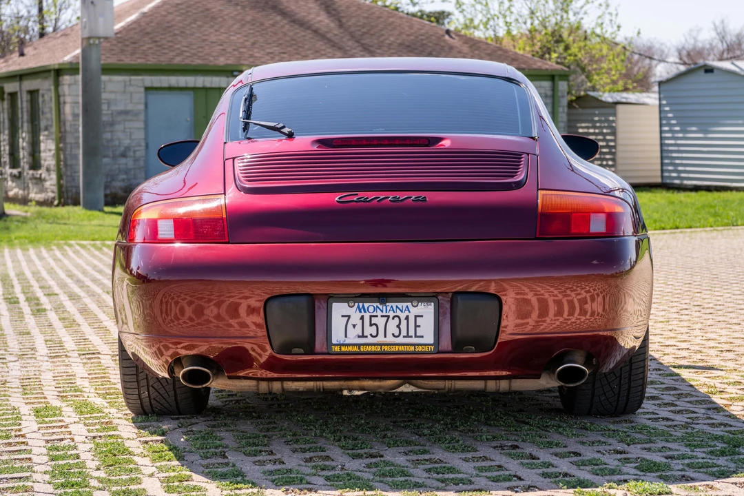 1999 Porsche 996 Carrera - Image 10 of 31