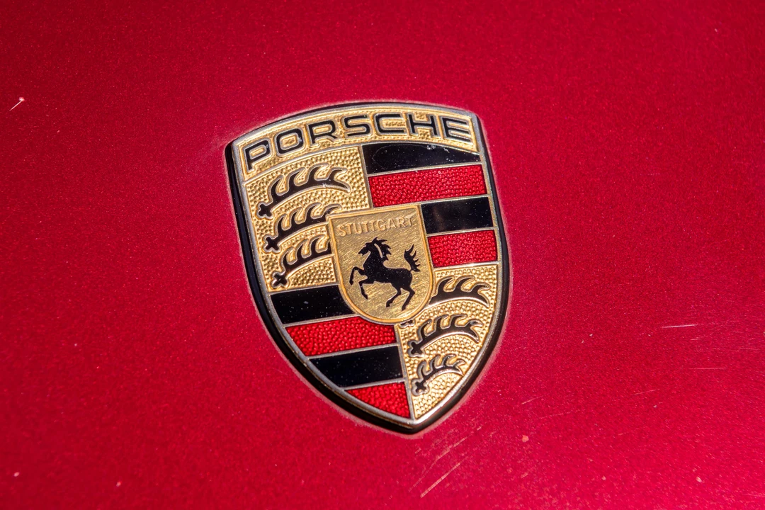 1999 Porsche 996 Carrera - Image 14 of 31
