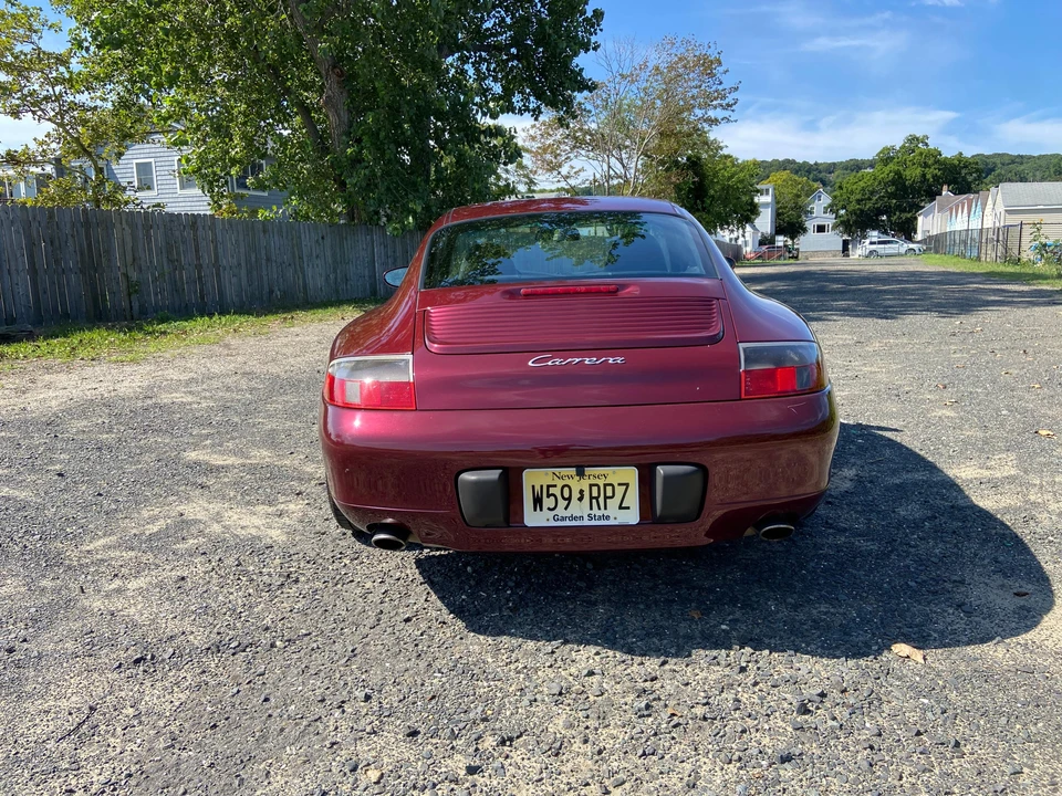 1999 Porsche 996 Carrera - Image 17 of 31