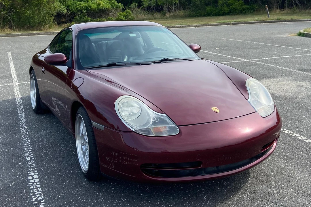 1999 Porsche 996 Carrera - Image 27 of 31