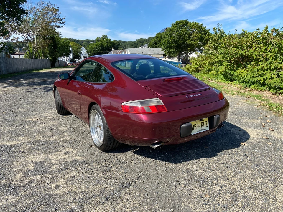 1999 Porsche 996 Carrera - Image 16 of 31