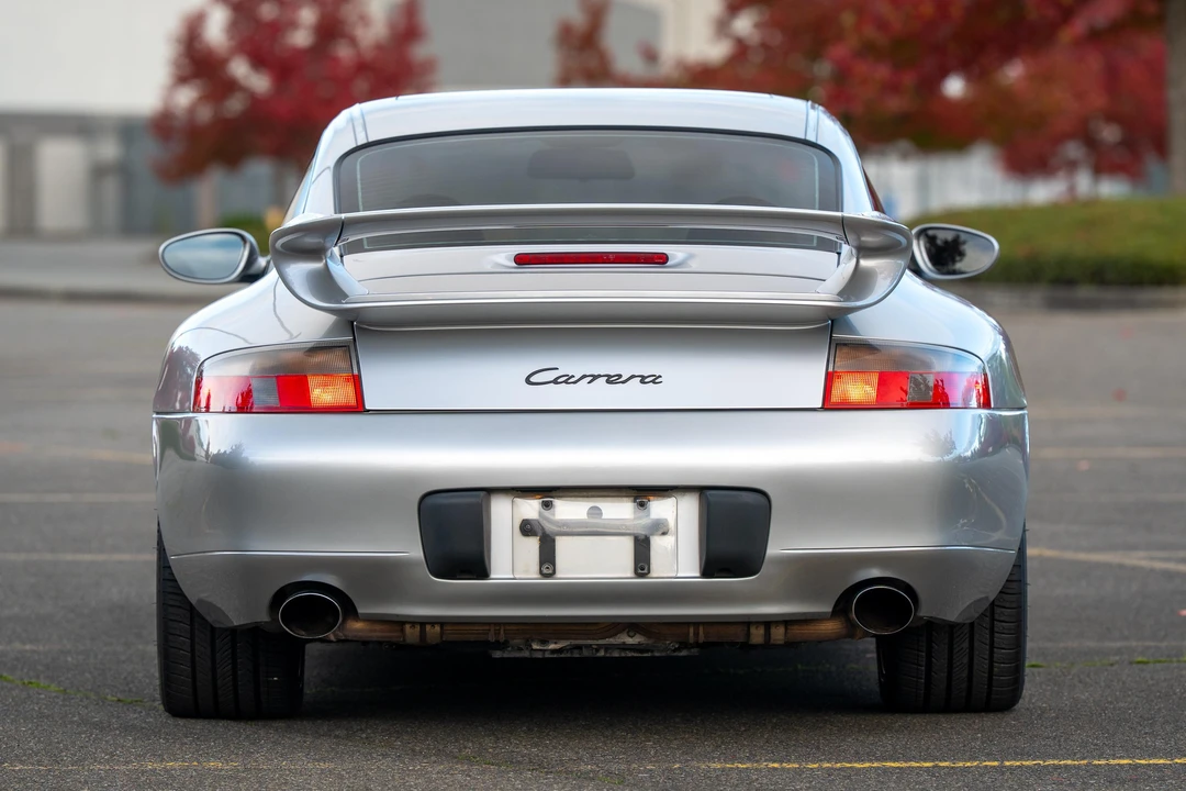 1999 Porsche 996 Carrera - Image 24 of 31