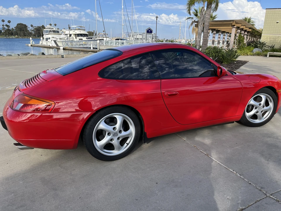 1999 Porsche 996 Carrera - Image 16 of 25