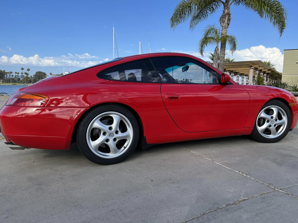 1999 Porsche 996 Carrera - Image 17 of 25