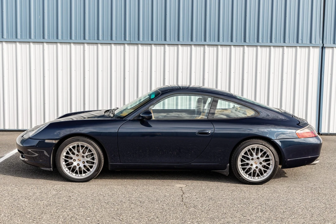 1999 Porsche 996 Carrera - Image 9 of 31