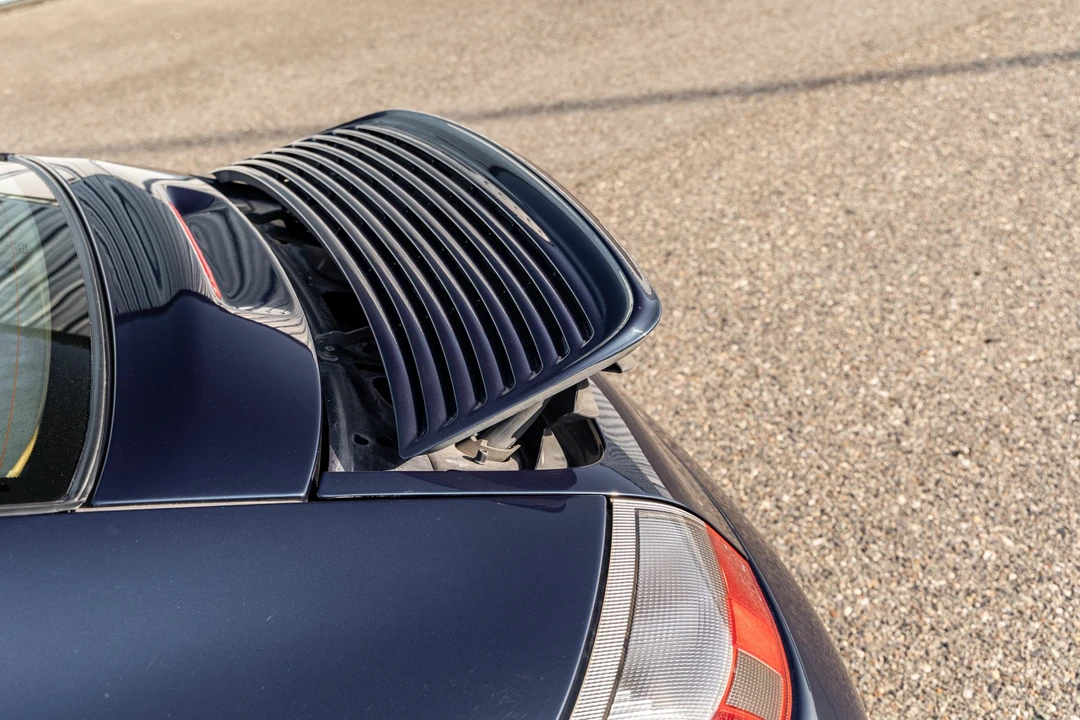 1999 Porsche 996 Carrera - Image 26 of 31