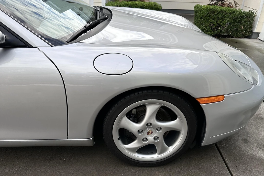 1999 Porsche 996 Carrera - Image 26 of 31