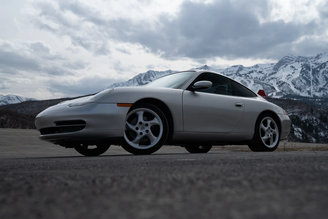 1999 Porsche 996 Carrera - Image 11 of 31