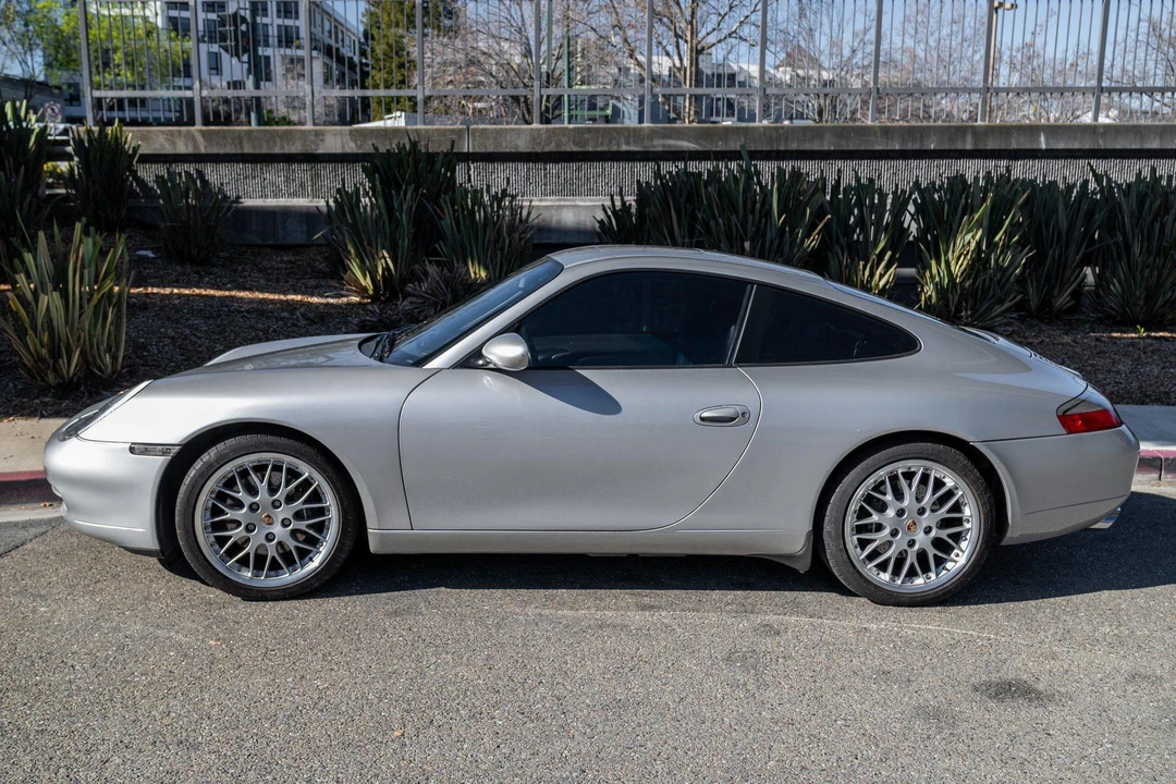 1999 Porsche 996 Carrera - Image 3 of 31