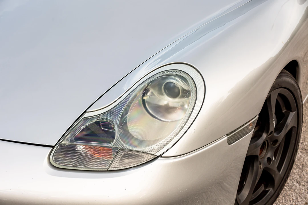 1999 Porsche 996 Carrera - Image 27 of 31