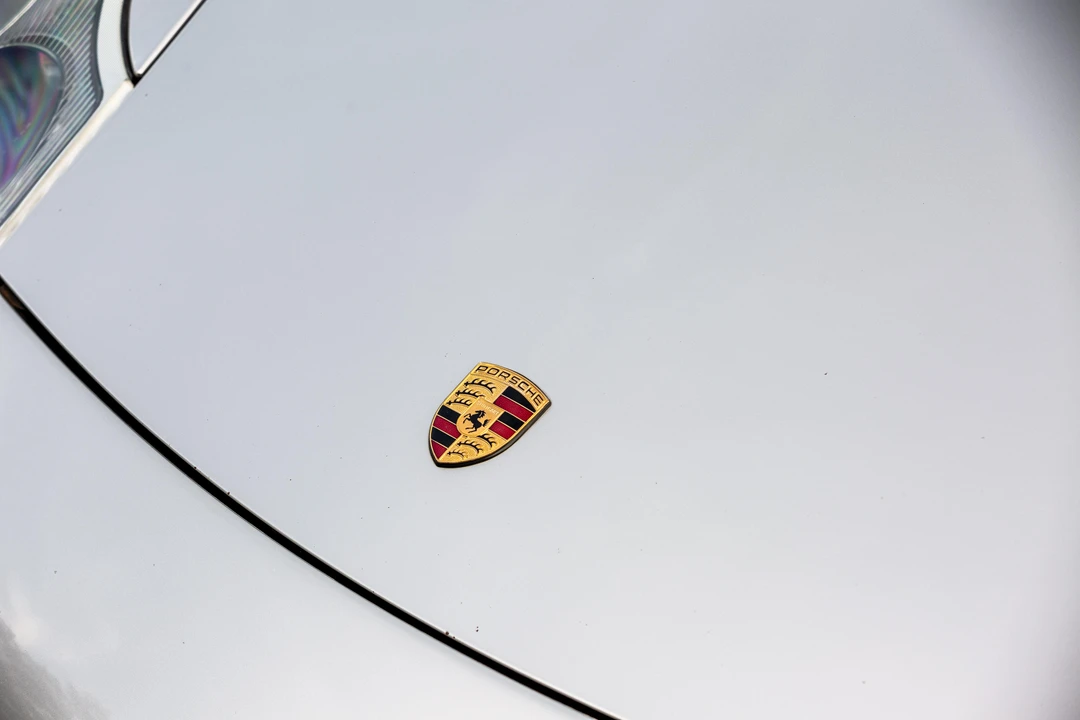 1999 Porsche 996 Carrera - Image 26 of 31
