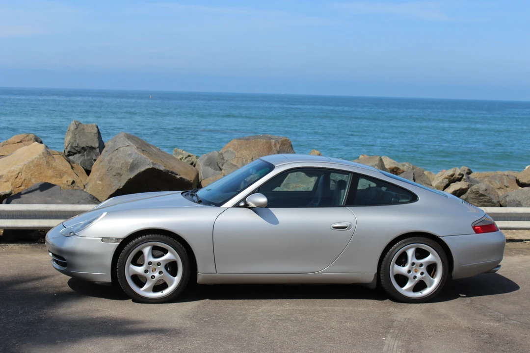 1999 Porsche 996 Carrera - Image 30 of 31