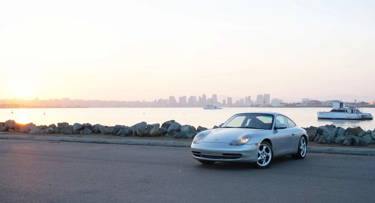1999 Porsche 996 Carrera - Image 14 of 31