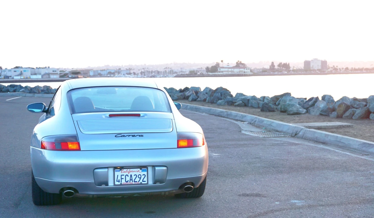 1999 Porsche 996 Carrera - Image 19 of 31