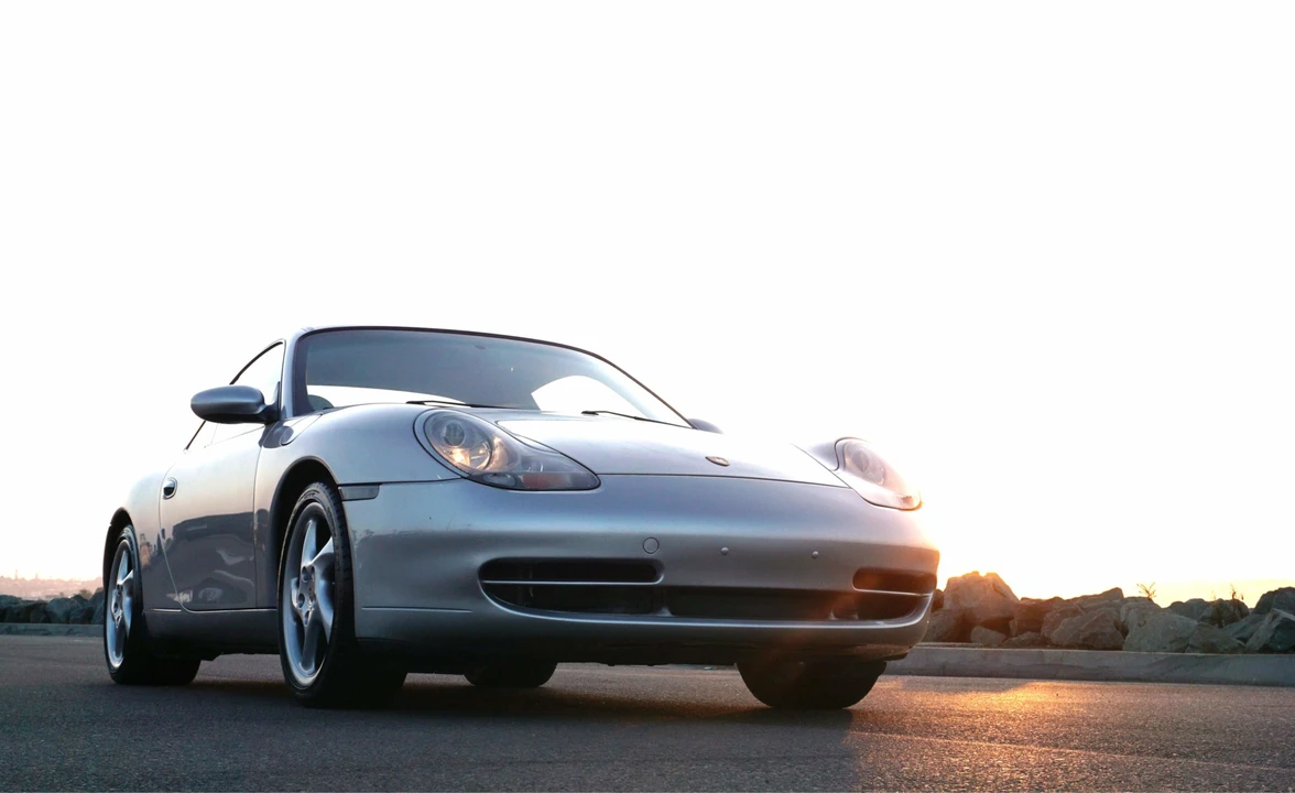 1999 Porsche 996 Carrera - Image 11 of 31