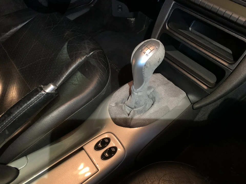 1999 Porsche 996 Carrera - Image 29 of 30