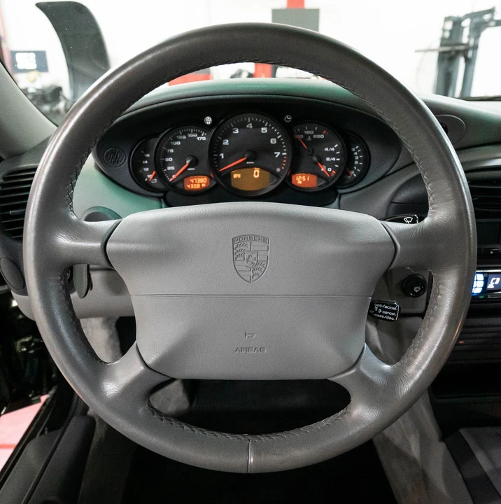 1999 Porsche 996 Carrera - Image 12 of 28