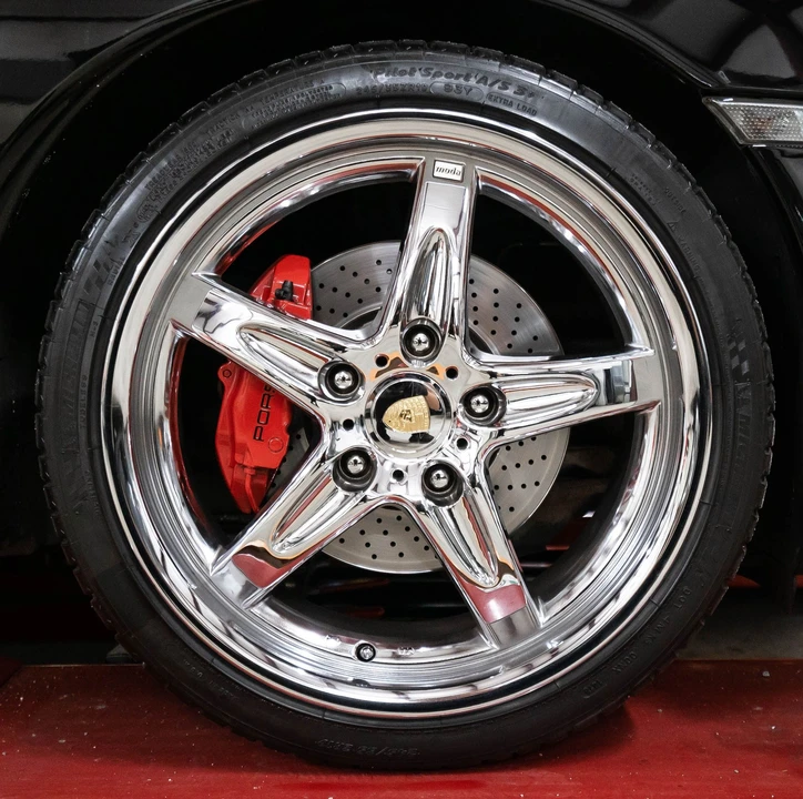 1999 Porsche 996 Carrera - Image 26 of 28