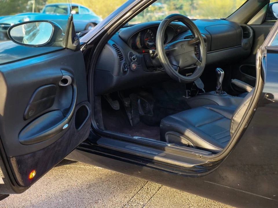 1999 Porsche 996 Carrera - Image 19 of 24