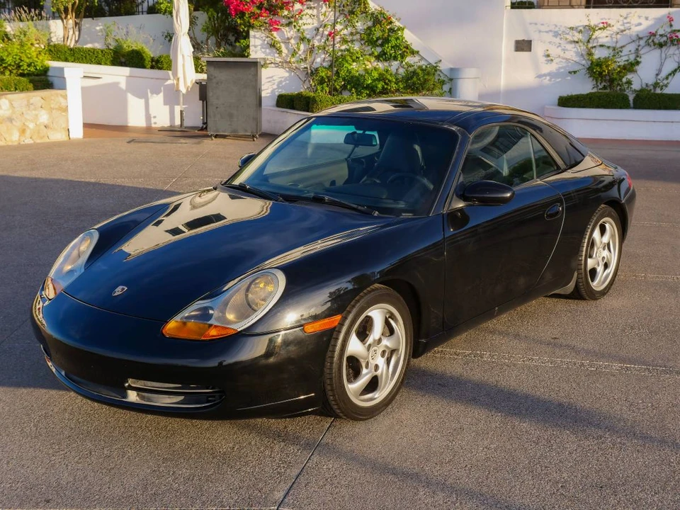 1999 Porsche 996 Carrera - Image 13 of 24