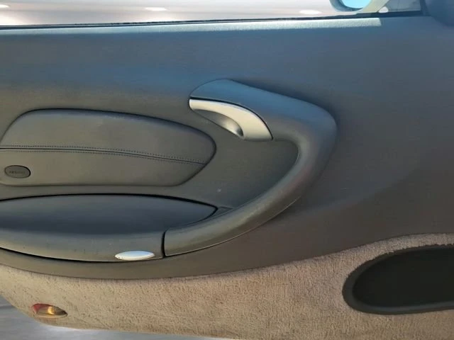 1999 Porsche 996 Carrera - Image 12 of 20
