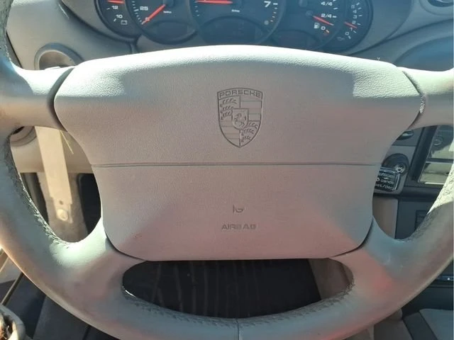 1999 Porsche 996 Carrera - Image 10 of 20