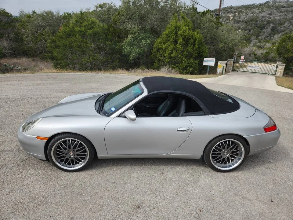 1999 Porsche 996 Carrera - Image 8 of 24