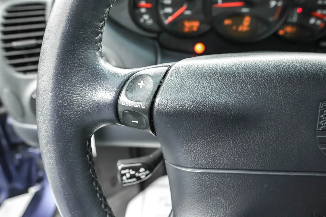 1999 Porsche 996 Carrera - Image 13 of 21