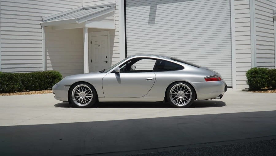 1999 Porsche 996 Carrera - Image 2 of 17
