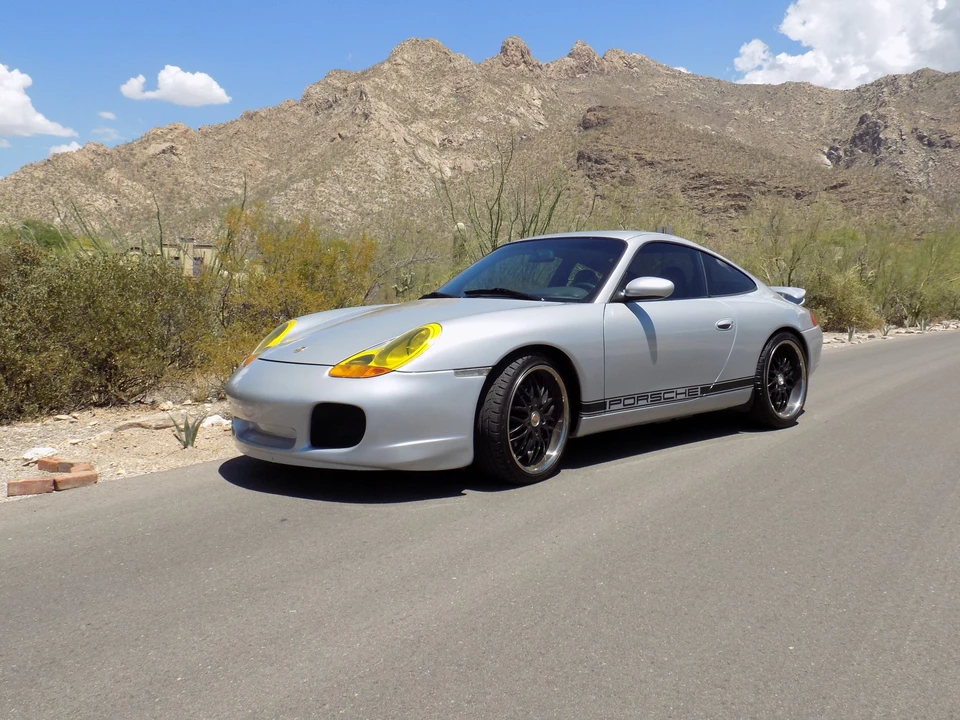 1999 Porsche 996 Carrera - Image 10 of 31
