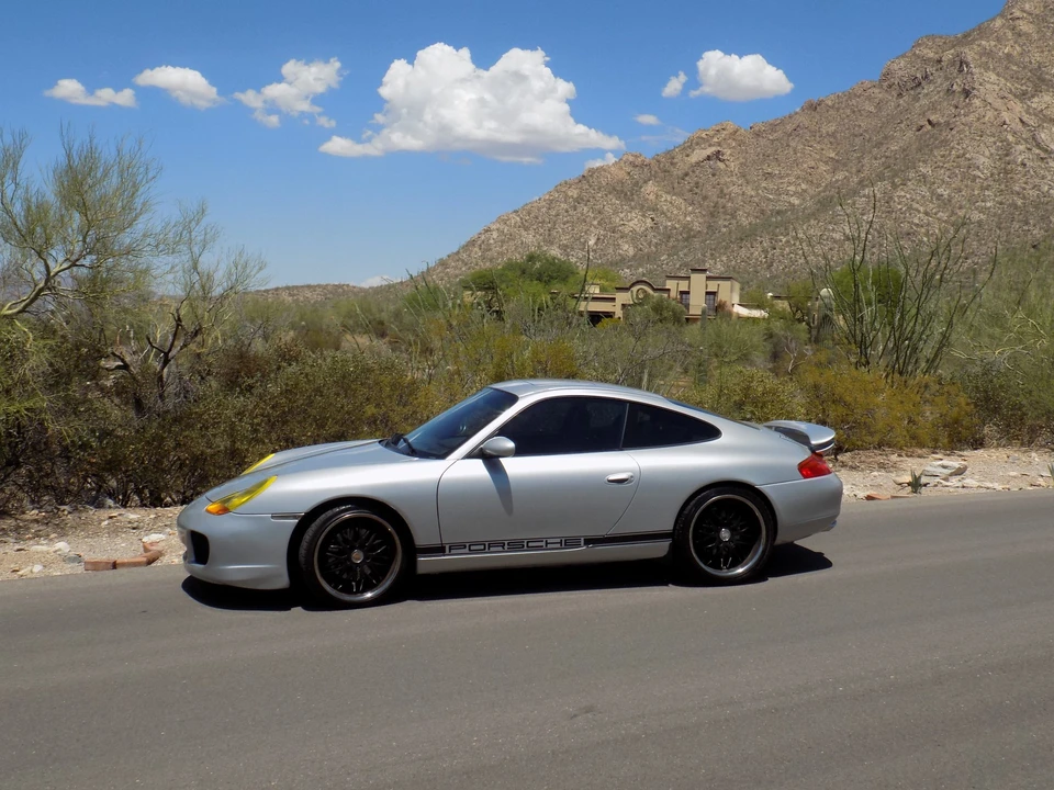 1999 Porsche 996 Carrera - Image 13 of 31